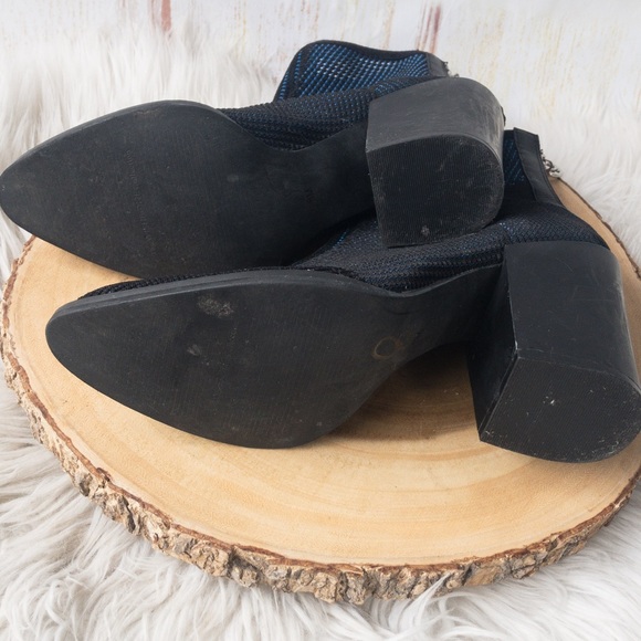 The WISHBONE COLLECTION navy & black net, chunky heel, women’s boots 8M - Picture 11 of 14